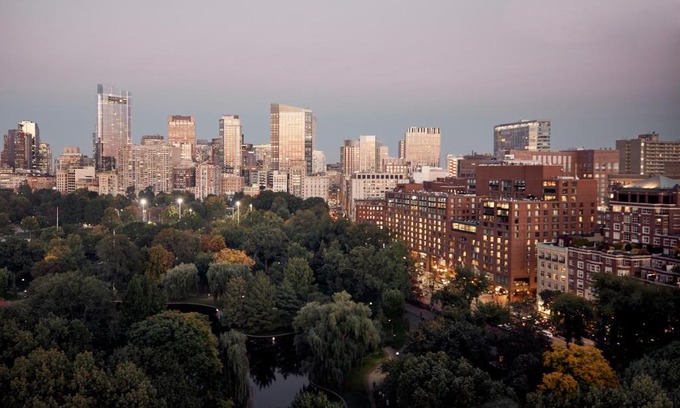 Downtown Boston Hotel | Four Seasons Boston