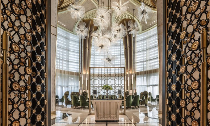 Senayan Hotel | Four Seasons Hotel Jakarta