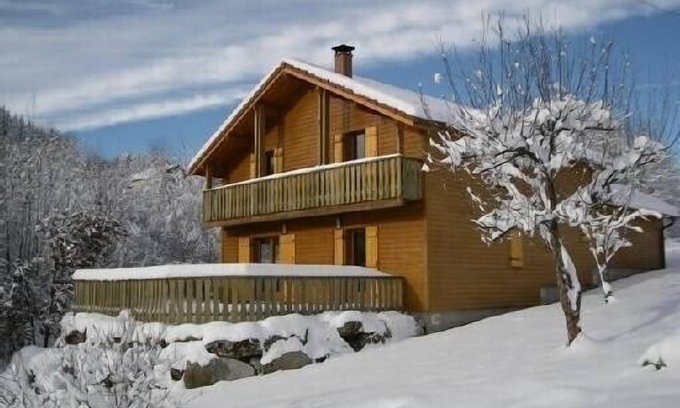 Le Tholy Ski Chalet | Four-star chalet, for 10 people, 10 minutes from Gérardmer, WIFI