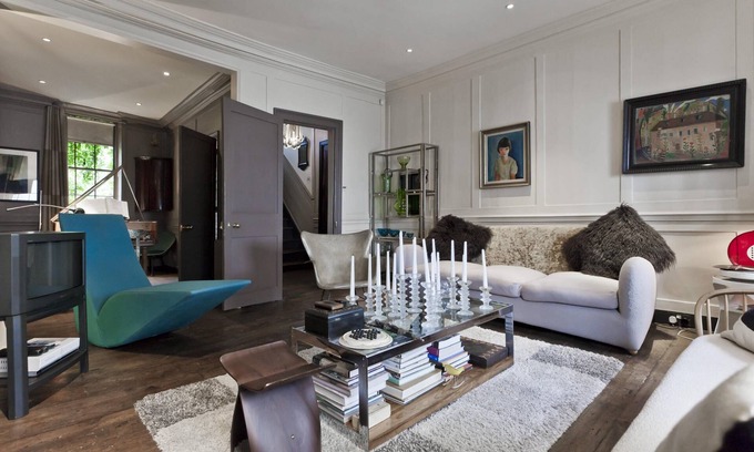 Spitalfields Apartment | Fournier Street by onefinestay