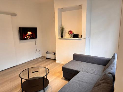Outremeuse Apartment | FourSuites Liège