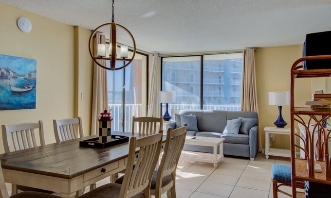 Gulf Shores Condo | Fourth floor condo with amazing gulf views