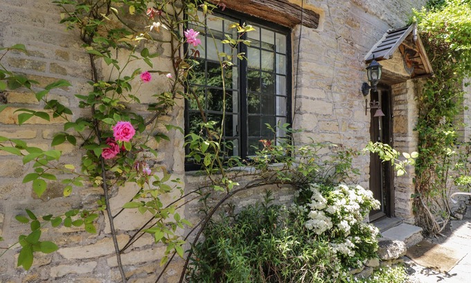 Castle Combe Cottage | Fox Den Cottage