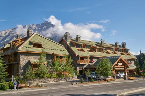 Banff Hotel | Fox Hotel and Suites