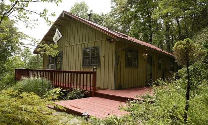 Meadows Of Dan House | Fox Trot Cabin