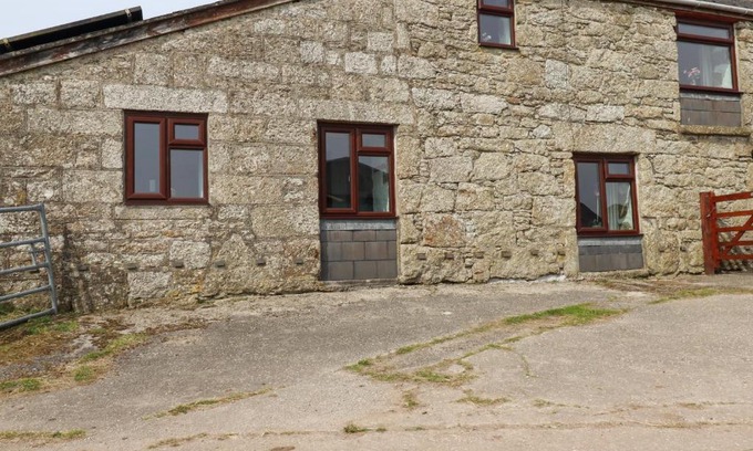 Bodmin House | Foxes