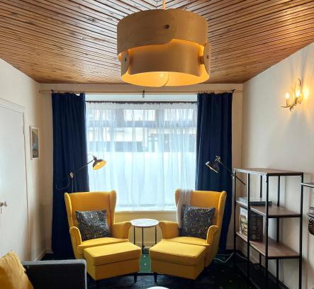 Dingle House | Foxy View in Dingle Town!
