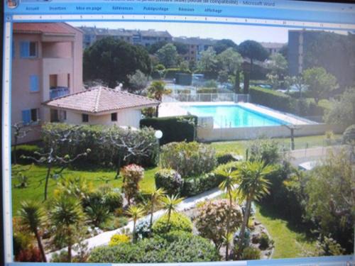 Frejus Apartment | Fréjus balcon des arènes