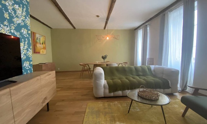 Saint-Lambert Apartment | 70 m² Apartment ∙ 2 bedrooms ∙ 4 guests