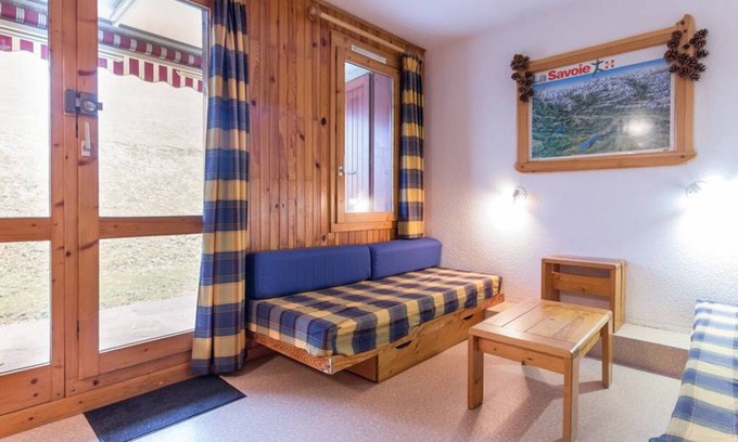 Montchavin Apartment | Spacious studio near slopes and center, pets allowed