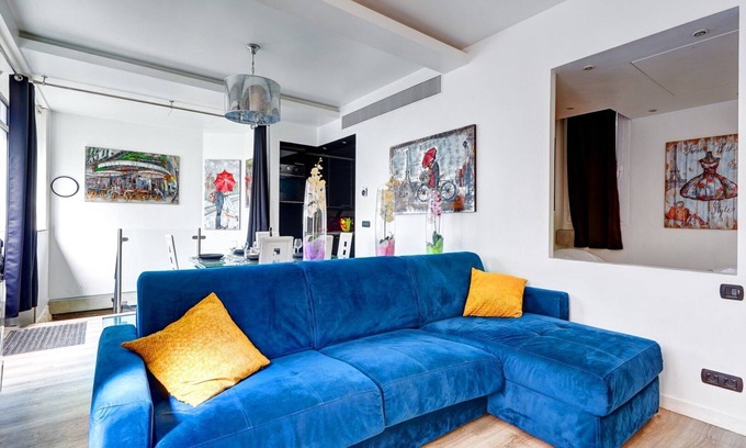 Epinettes Apartment | TBS 110 - Elegant 2-bedroom duplex Paris 17eme