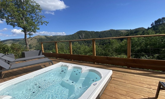 Pont-de-Montvert-Sud-Mont-Lozere Villa | L'eden des Cévennes