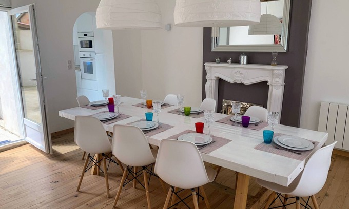 Rouffignac-Saint-Cernin-de-Reilhac House | Pretty townhouse in the heart of the village