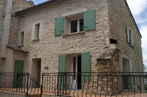 Saint-Jean-de-Maruejols-et-Avejan House | Lou Quinsou