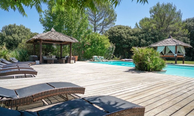 Saint-Maximin-la-Sainte-Baume Villa | House / Villa - Saint Maximin la Sainte Baume