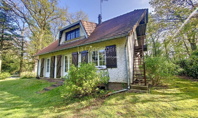 Saint-Quentin-Lamotte-Croix-au-Bailly House | BG32 - Mer & Bois de Cise. Maison individuelle avec grand jardin