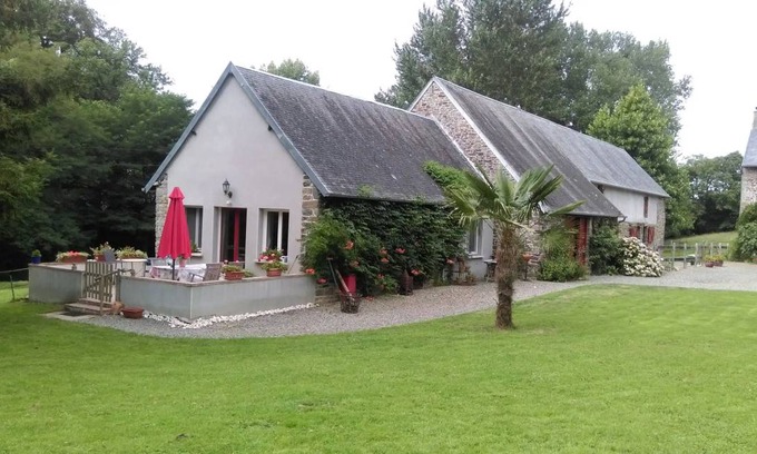 Saint-Sauveur-la-Pommeraye House | 60 m² House ∙ 1 bedroom ∙ 2 guests