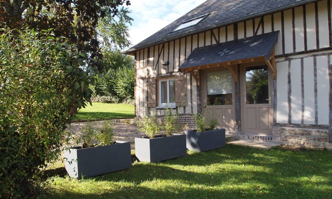 Saint-Sylvestre-de-Cormeilles Apartment | Charmant Gîte à la Campagne Proche de Deauville