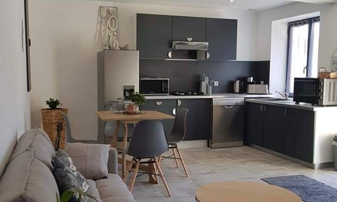Sainte-Genevieve-les-Gasny Apartment | 45 m² Apartment ∙ 1 bedroom ∙ 2 guests