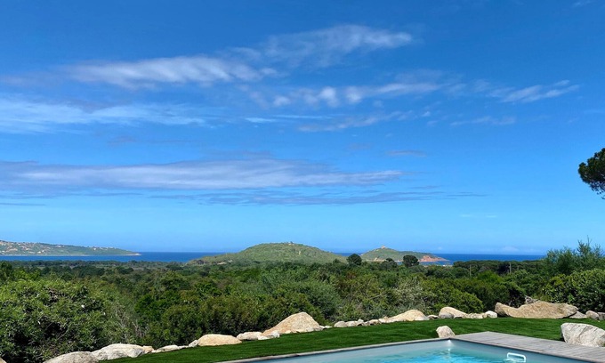 Cirendinu Villa | Villa Cilagna - Heated pool & sea view, near beaches