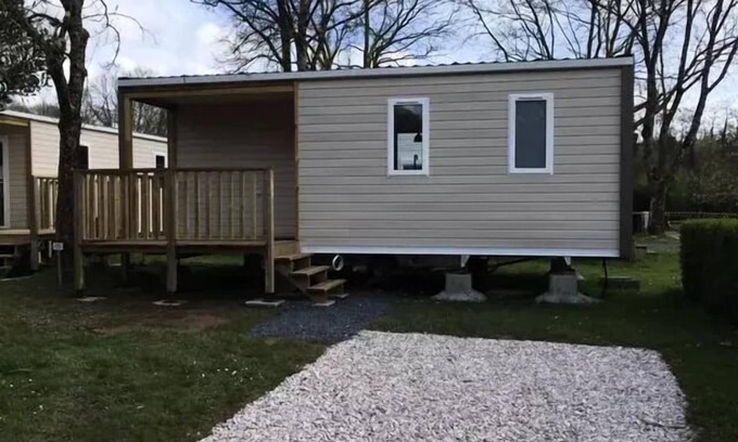 Villedieu-les-Poeles House | Flower Camping Les Chevaliers de Malte * - Mobile home comfort 24 m2 (2 bedrooms-4 pers) + TV + terrace 4 people