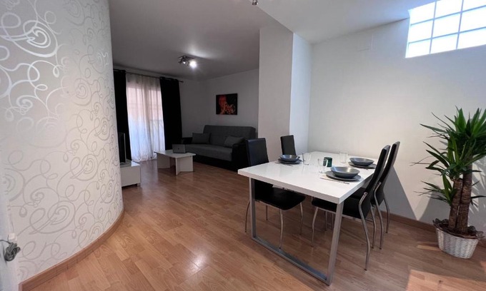 Alicante City Centre Apartment | Frabor Deluxe Apartament