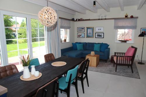 Eilsum House | Framheim