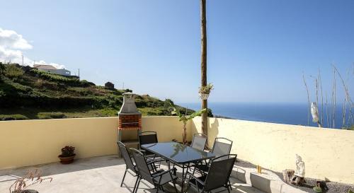 Estreito da Calheta Apartment | Franco's House II, Mar e Serra