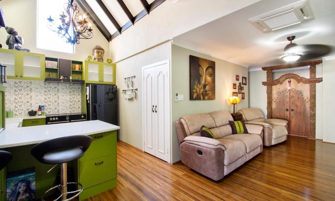 Airlie Beach Apartment | Frangipani Waters - Airlie Beach Central
