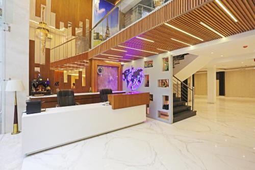Paharganj Hotel | Frankstay By Hotel Mayfair Newly Built - New Delhi