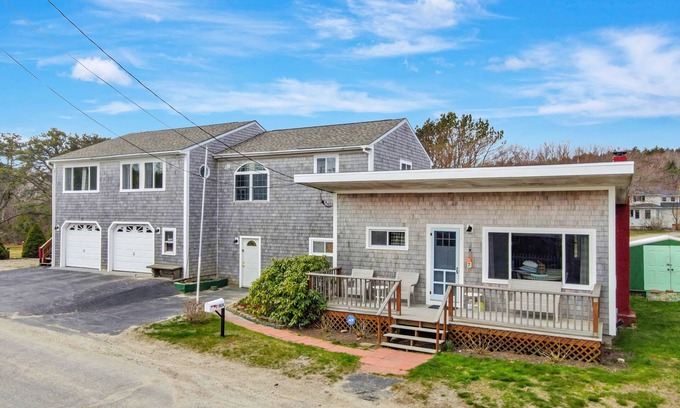 Phippsburg Cottage | Fred Cottage - Spacious retreat on Popham Beach!