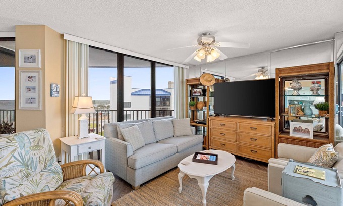 West Panama City Beach Condo | Free Activities! 8th Floor! Cozy Condo Right On The Beach!
