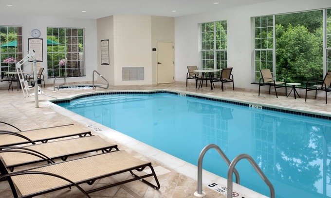 North Brunswick Condo | Free Breakfast. Pool & Hot Tub. Close to Rutgers University!
