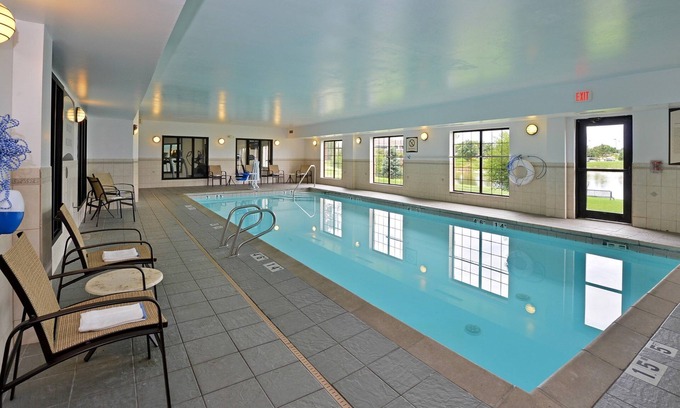 West Des Moines Condo | Free Breakfast, Free Wi-Fi | Indoor Pool, Hot Tub, Business Center