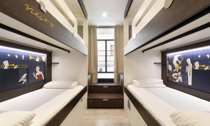 La Nova Esquerra de l'Eixample Hostel | Free Hostels Barcelona
