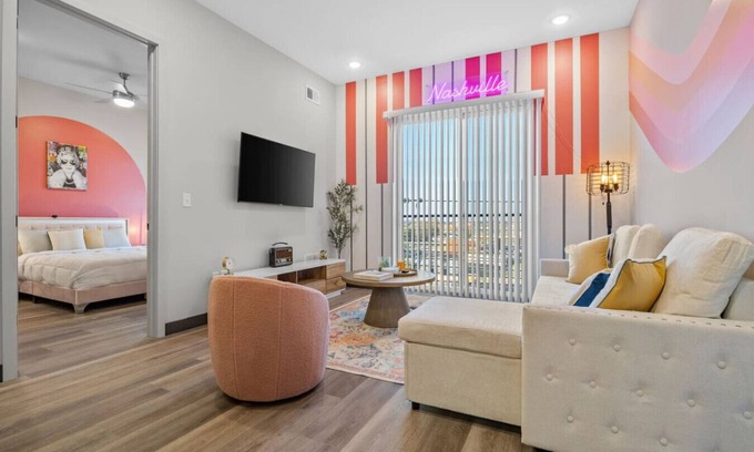 South Nashville Apartment | Free Parking! 2BR, Sleeps 6! Nashville Vibe