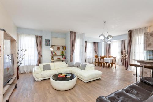 mtatsminda Apartment | Freedom Accomodation