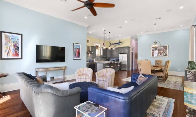 South 7th Ward Apartment | Freestanding 4BD/3BA Classic NOLA House w Backyard