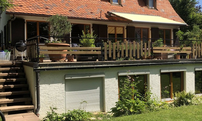 Musberg House | Freistehendes Haus im Grünen in Zentraler Lage