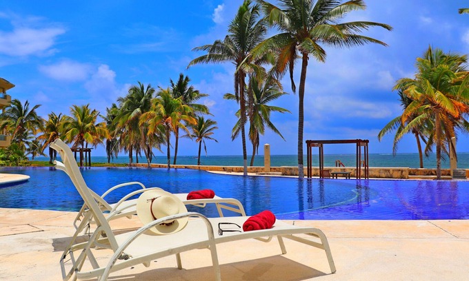 Puerto Morelos Apartment | Frente al Mar, Jacuzzi, Cama King, Estacionamento