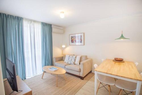 Fremantle Apartment | Freo Getaway