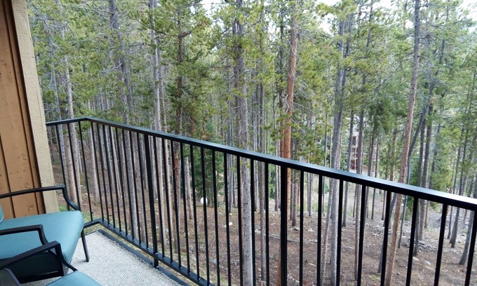 Winter Park Condo | Fresh & clean platinum-rated condo. Pool, spa, ski shuttle, close to town.