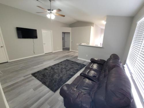 Central Southwest House | Fresh CrashPads 3