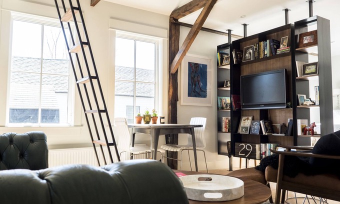 Munjoy Hill Apartment | Fresh East End Apartment Walkable to Downtown Portland