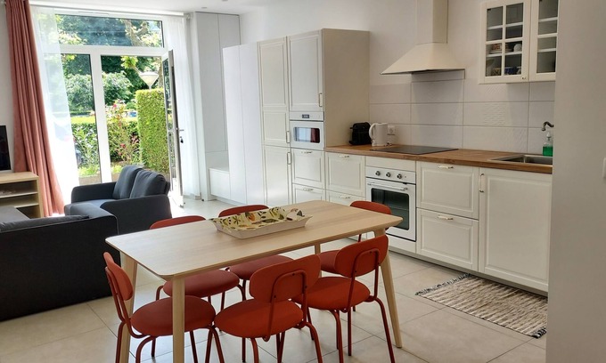 Vaulnaveys-le-Haut Apartment | Freshly renovated flat 2 bedrooms