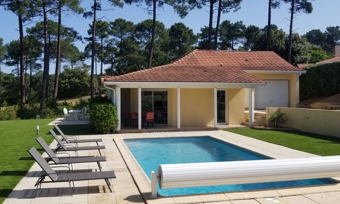Lacanau-Ocean House | Freshly renovated gem! Villa 2 bedrooms private heated pool golf