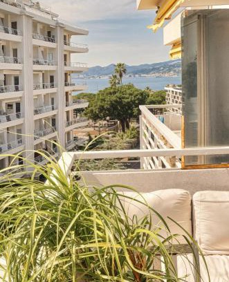 Pointe Croisette Apartment | FRGK "Etoile du sud TERRASSE Vue Mer PALM BEACH"