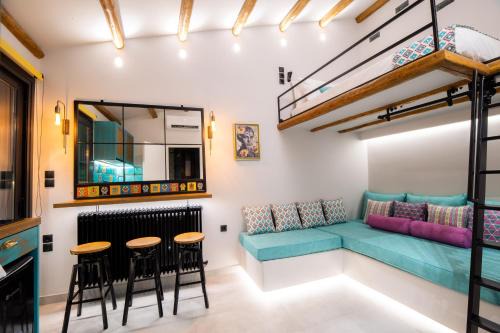 Volos City Centre Apartment | Frida Kahlo - Le petit Bati