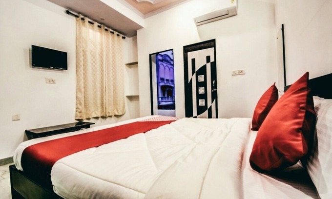 Amer Fort Road Bed & Breakfast | Friend's Home #01 Experience the Heritage Jaipur