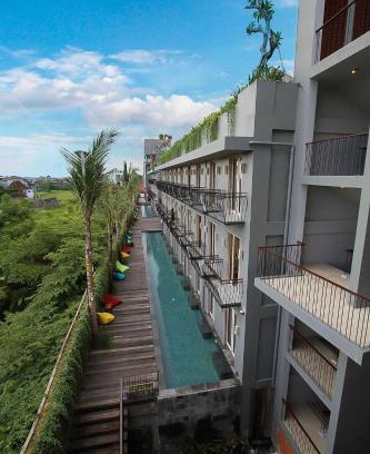 Batu Bolong Hotel | FRii Bali Echo Beach